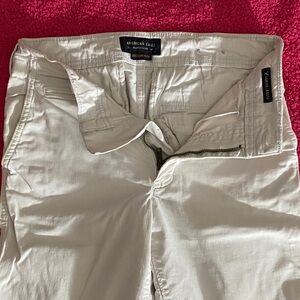 American Eagle Outfitters Men's Light Khaki Chinos